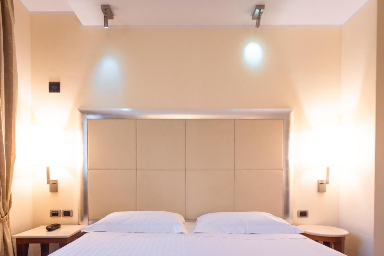 Hotel Airone - Ombrellone Incluso Al Bagno Dolce Vita A Marina Dal 1 Giugno Al 15 Settembre Grosseto Ngoại thất bức ảnh
