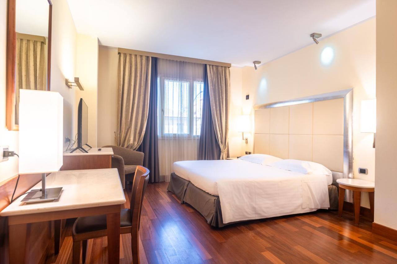 Hotel Airone - Ombrellone Incluso Al Bagno Dolce Vita A Marina Dal 1 Giugno Al 15 Settembre Grosseto Ngoại thất bức ảnh