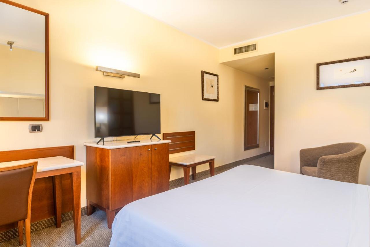 Hotel Airone - Ombrellone Incluso Al Bagno Dolce Vita A Marina Dal 1 Giugno Al 15 Settembre Grosseto Ngoại thất bức ảnh