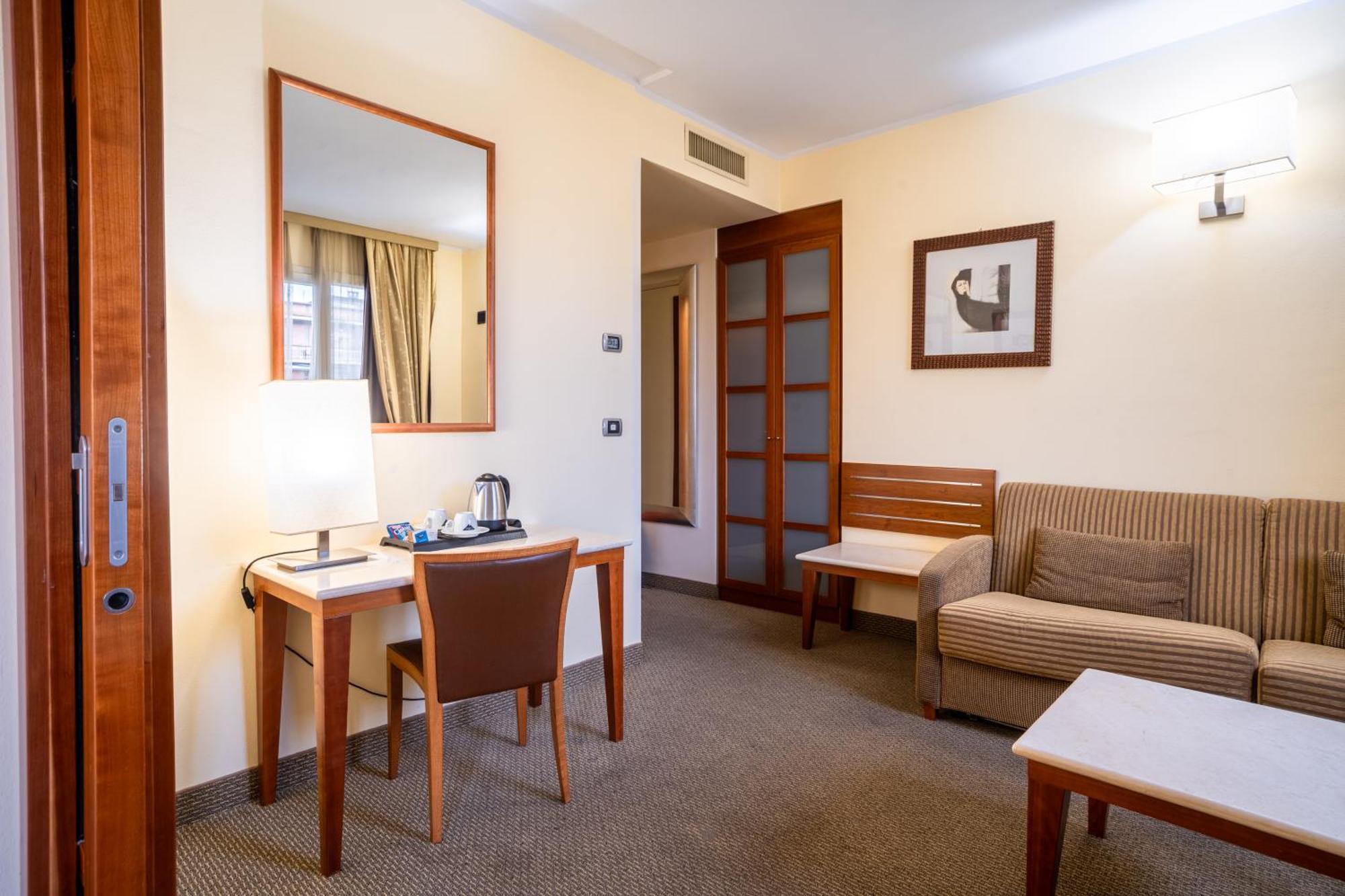 Hotel Airone - Ombrellone Incluso Al Bagno Dolce Vita A Marina Dal 1 Giugno Al 15 Settembre Grosseto Ngoại thất bức ảnh