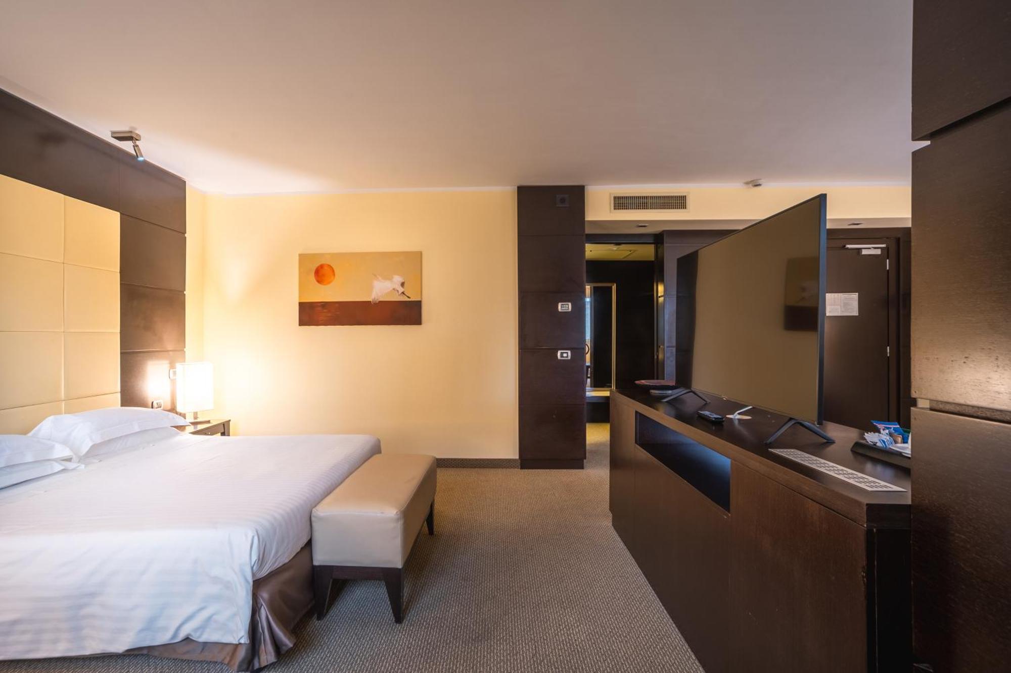 Hotel Airone - Ombrellone Incluso Al Bagno Dolce Vita A Marina Dal 1 Giugno Al 15 Settembre Grosseto Ngoại thất bức ảnh